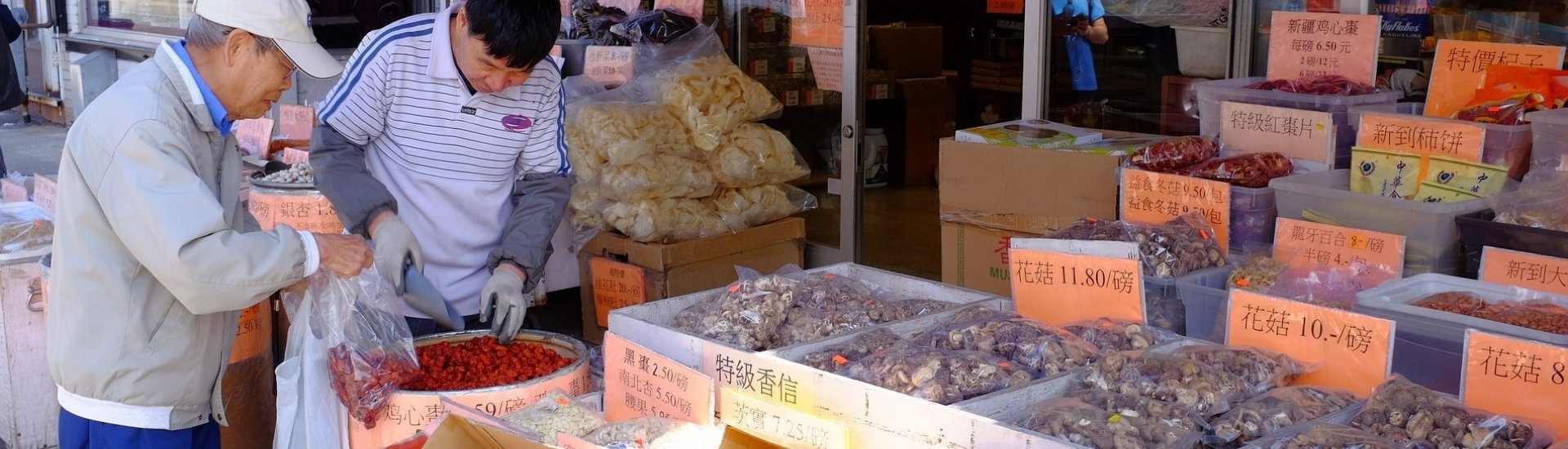 Market in Chinatown
