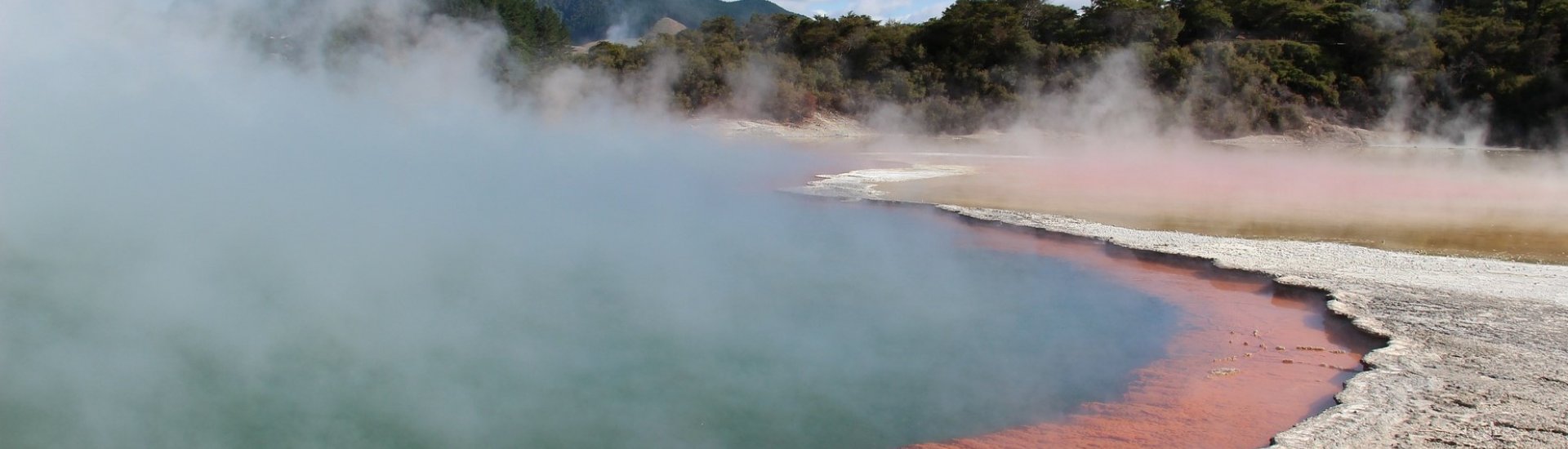 Volcanic Pool in NZ